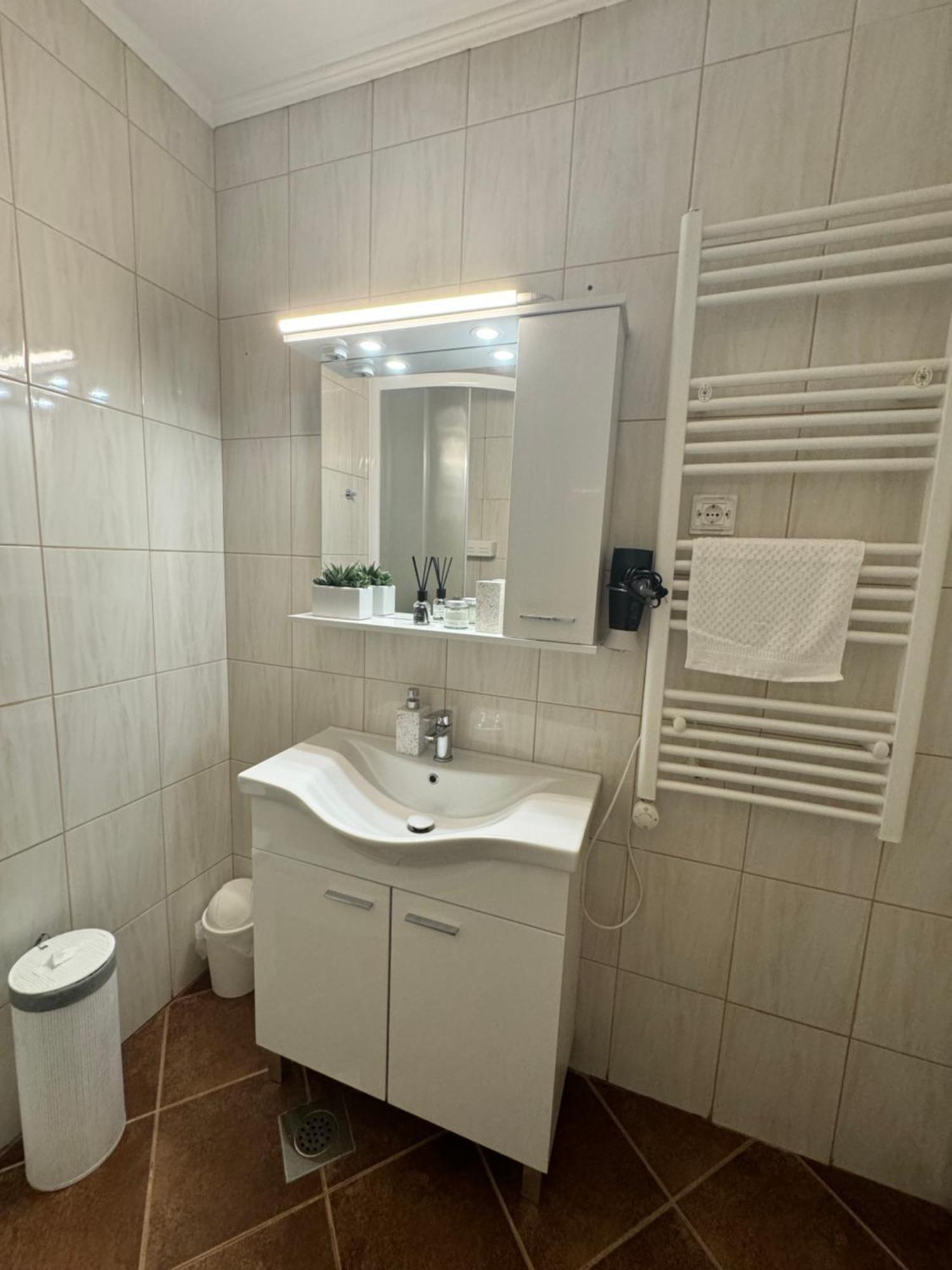 Castelli Apartment Umag Bagian luar foto